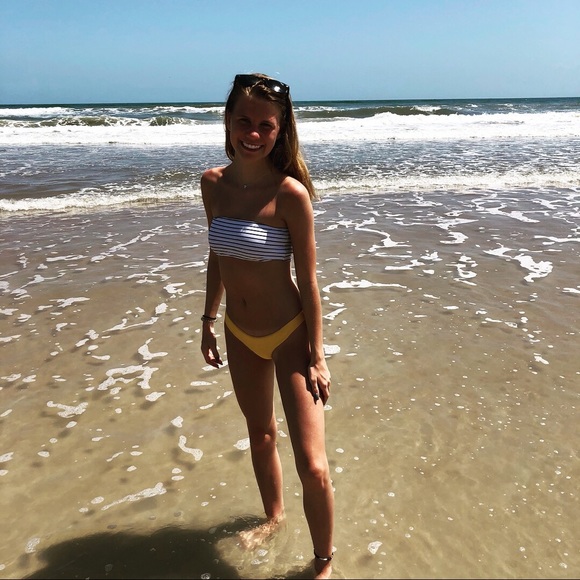 Meet your Posher, Caroline - Picture 1 of 1